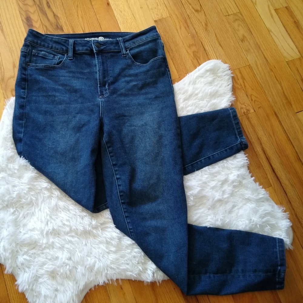 Max Studio Indigo High Rise Skinny Jeans Size 14